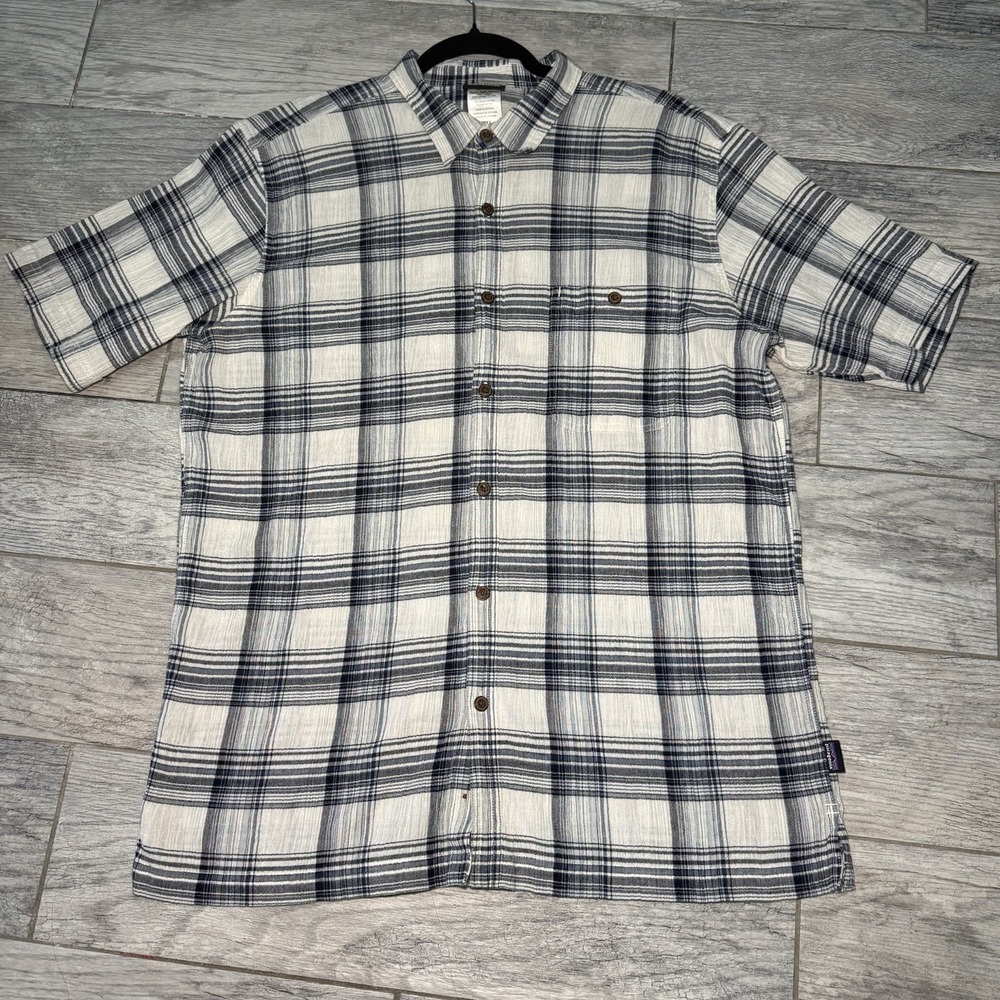 Patagonia Mens XL Organic Cotton Plaid Short Sleeve Button Down Shirt Blue White